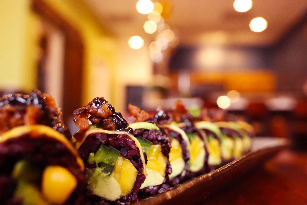 raiz kitchen sushi bar